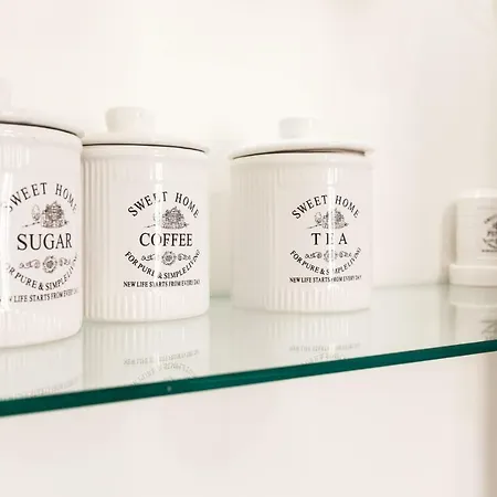 Milan Style Apartment - City Center Μιλάνο